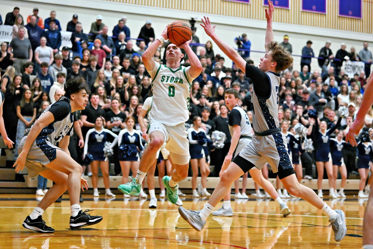 a Summit Wilsonville 5A Oregon boys basketball final 2024 Leon Neuschwander 16